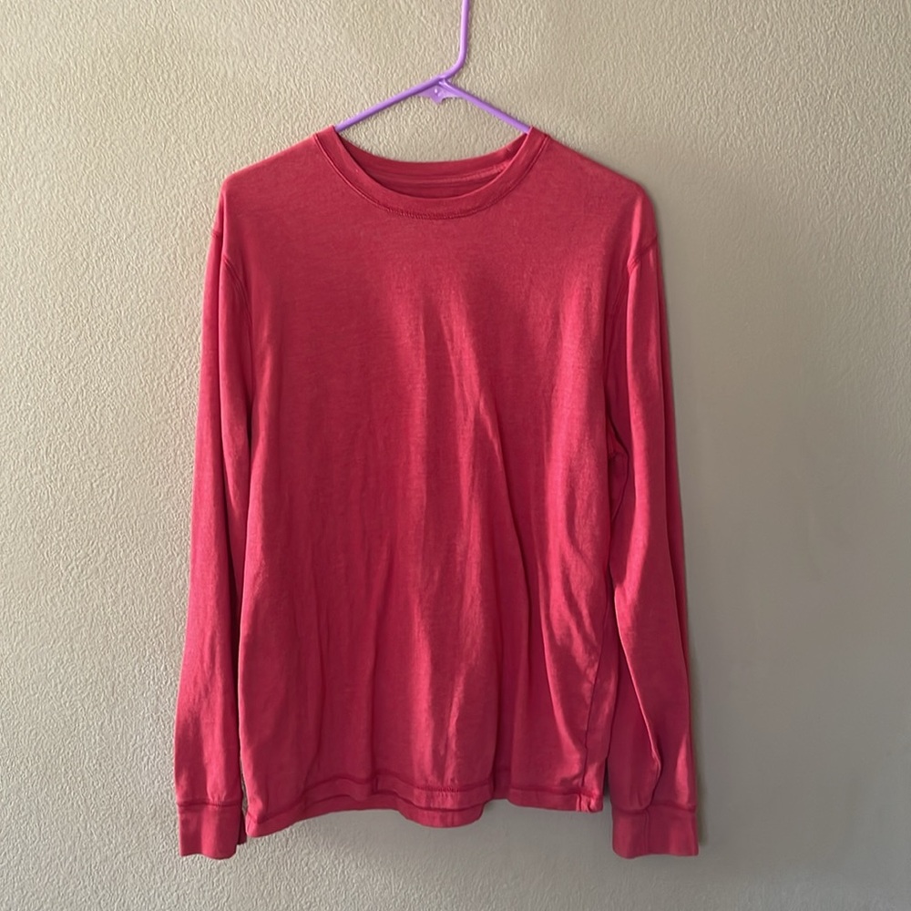 Old Navy Classic Red Crew Neck Tee